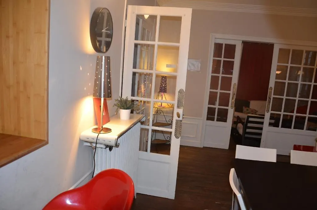 Hostel Justabed France